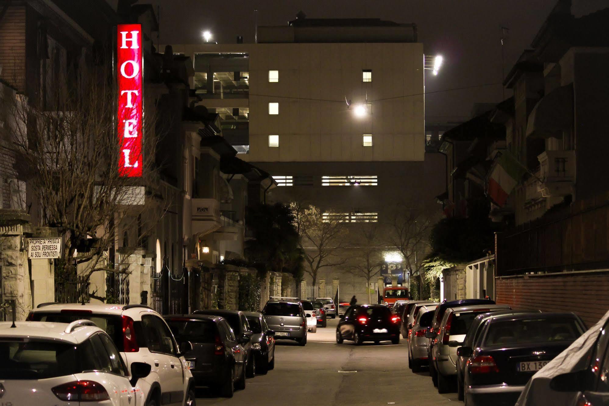 Hotel Rossovino Milano المظهر الخارجي الصورة